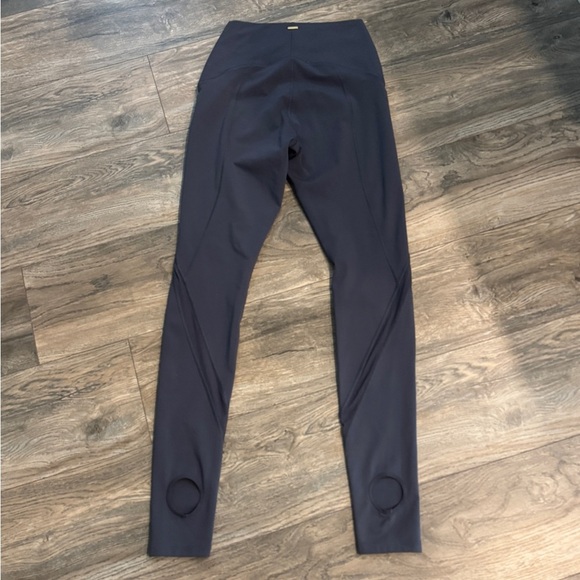 L*Space Exhale Legging in Blue / Slate | Sz Medium EUC Activewear Athletic - Picture 7 of 12